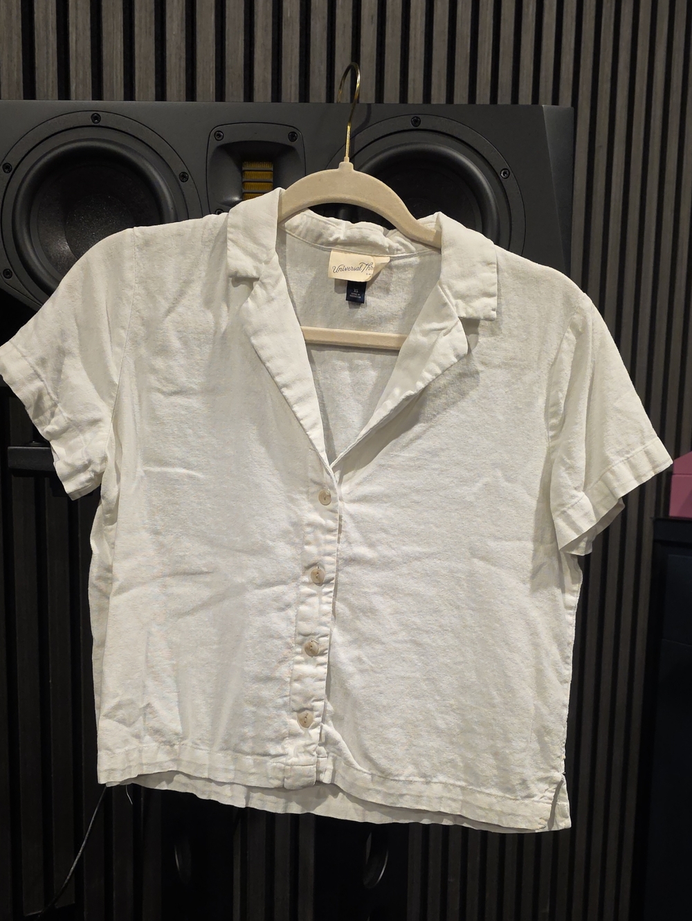 Universal Thread White Short Sleeve Button-Down Shirt